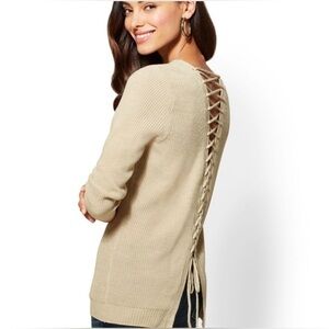 NWT New York & Company Soho Jeans Laced Up Back Knit Crewneck Sweater Size S
